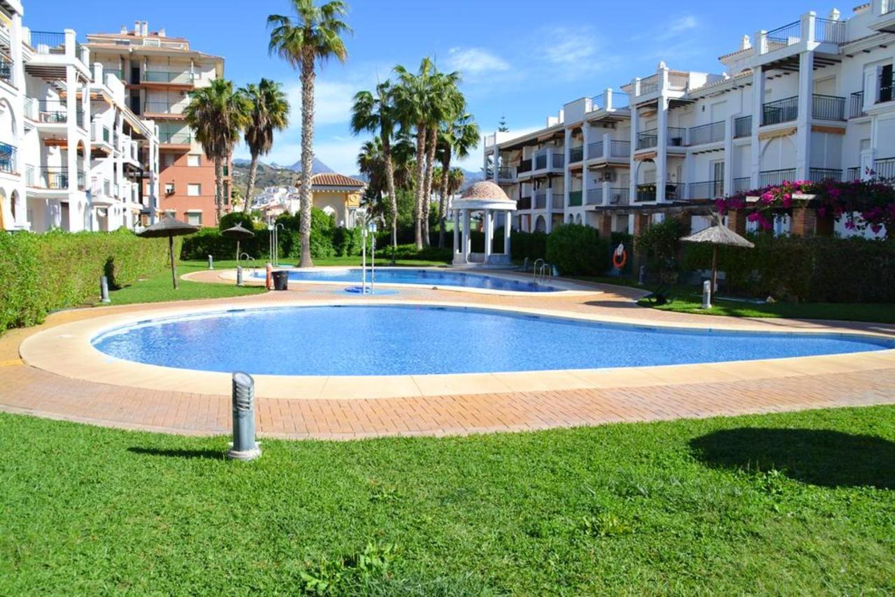 Elegant Apartment Torrox 58M² + Pool Exterior foto